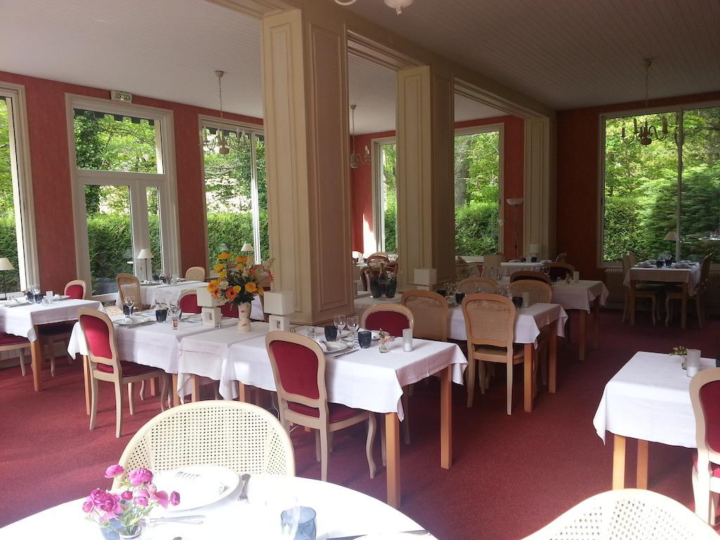 Le Troncais Hotell Saint-Bonnet-Tronçais Exteriör bild