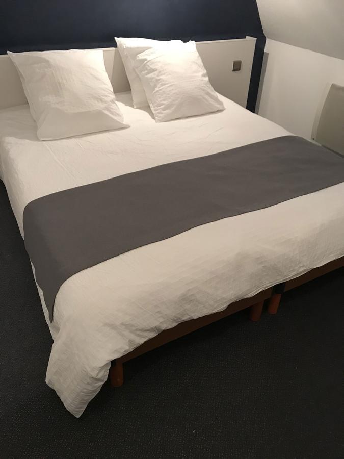 Le Troncais Hotell Saint-Bonnet-Tronçais Exteriör bild